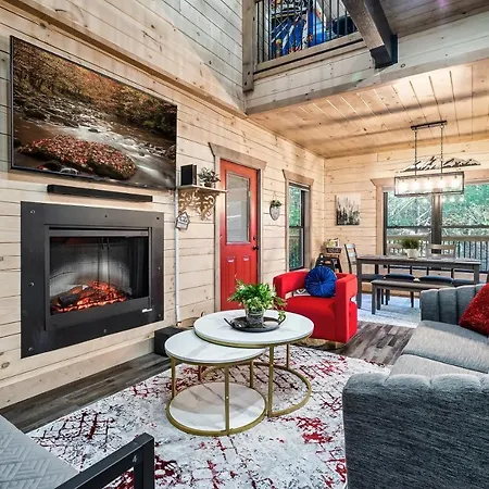New Luxury Vacation Home Cabin In Smoky Gatlinburg - Theater Room Exterior photo