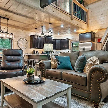 New Luxury Vacation Home Cabin In Smoky Gatlinburg - Theater Room Exterior photo