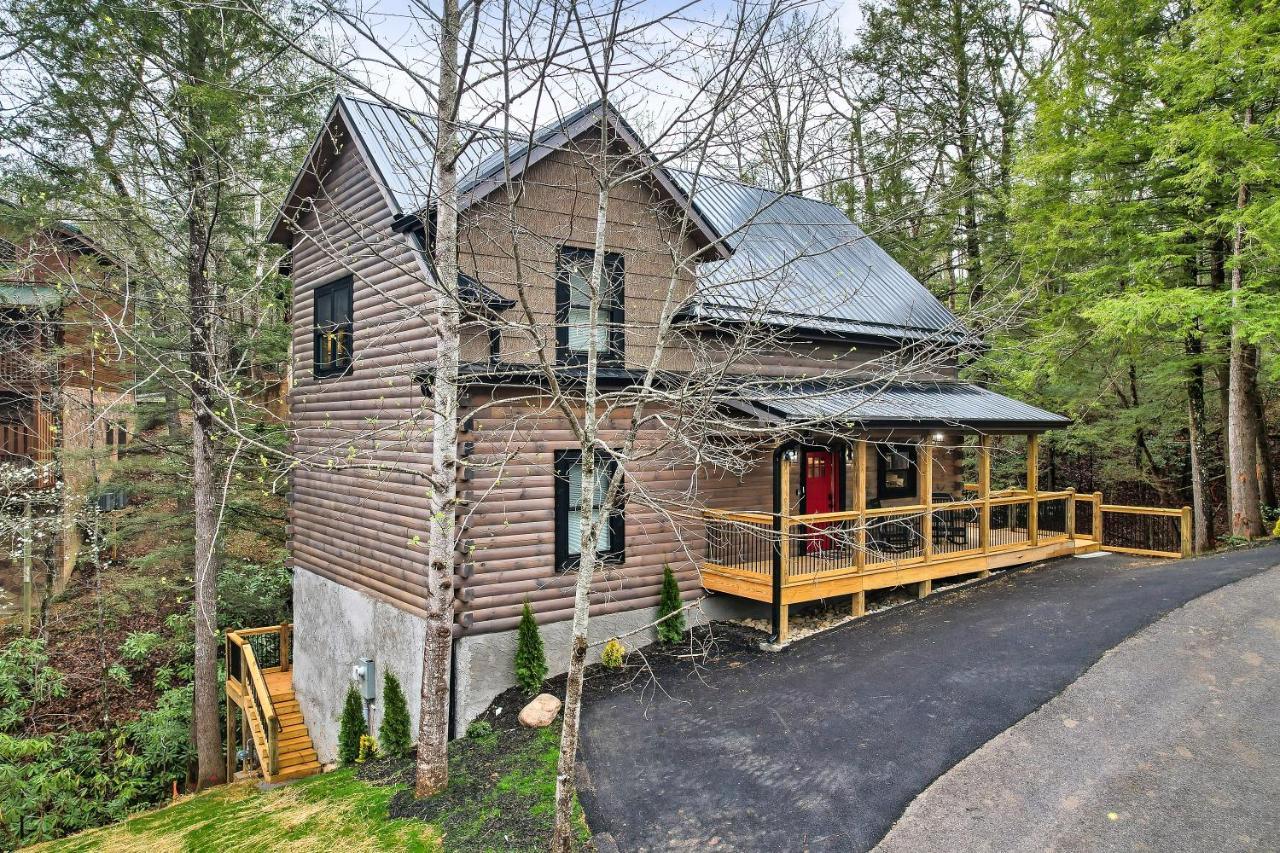 New Luxury Vacation In Smoky - Theater * Gatlinburg